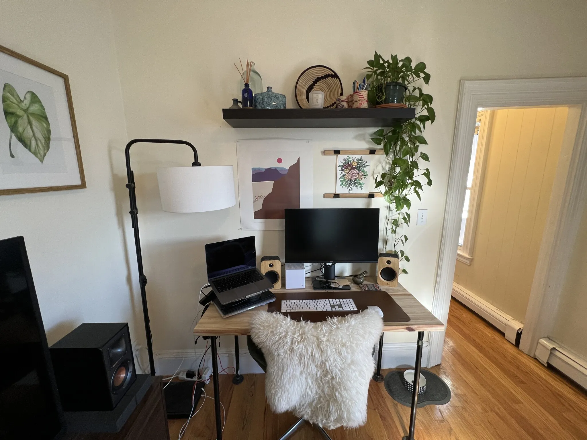 1 bed, 1 bath apartment for rent at 12 Claremon St Unit 12#2, Teele Square — photo 6 of 31