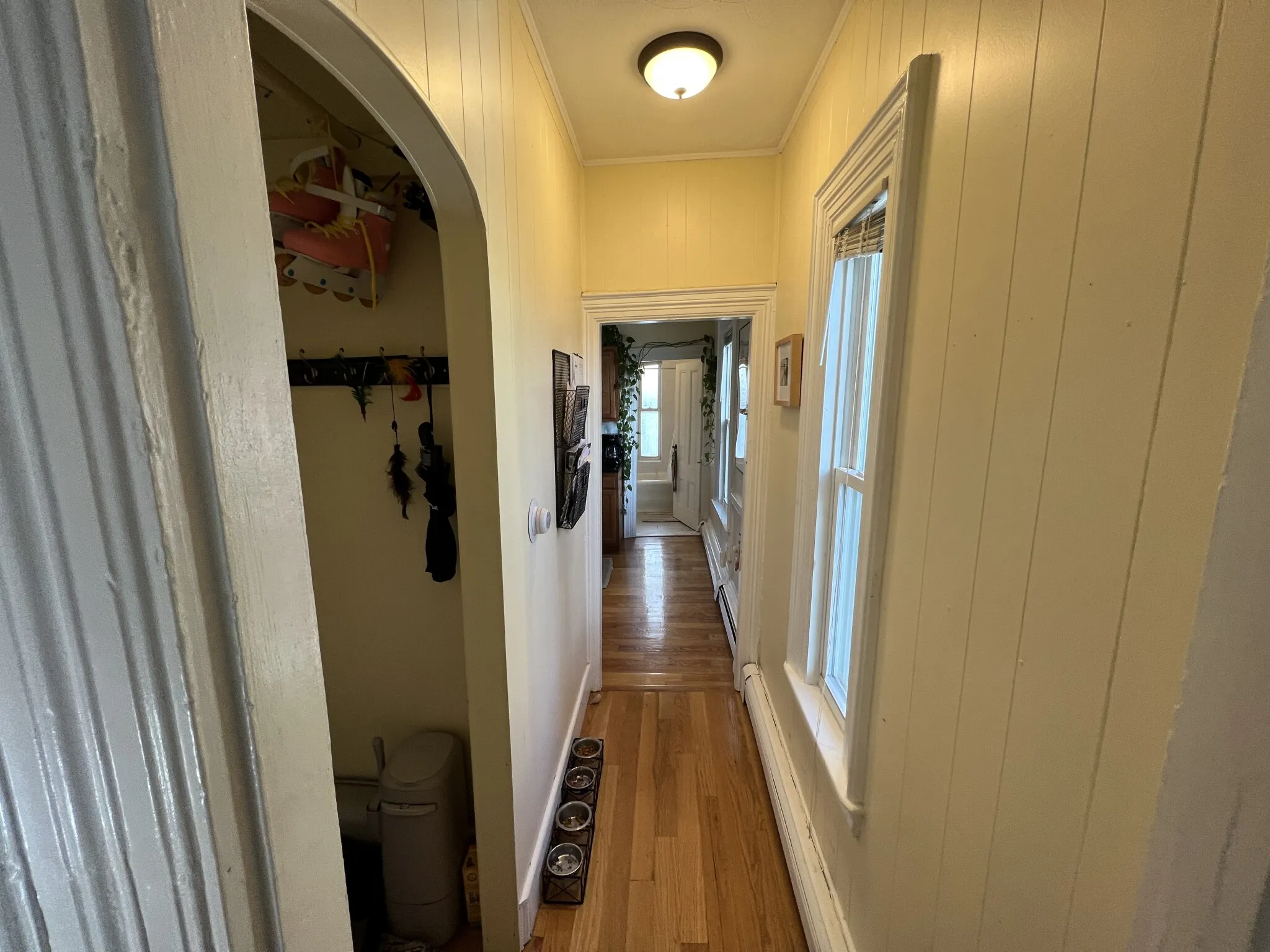 1 bed, 1 bath apartment for rent at 12 Claremon St Unit 12#2, Teele Square — photo 8 of 31