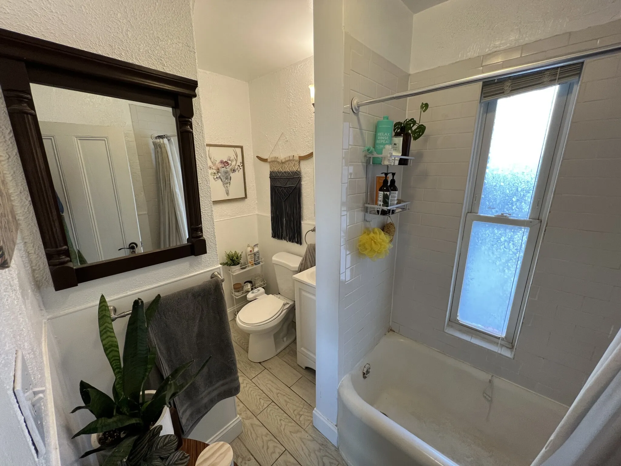 1 bed, 1 bath apartment for rent at 12 Claremon St Unit 12#2, Teele Square — photo 15 of 31