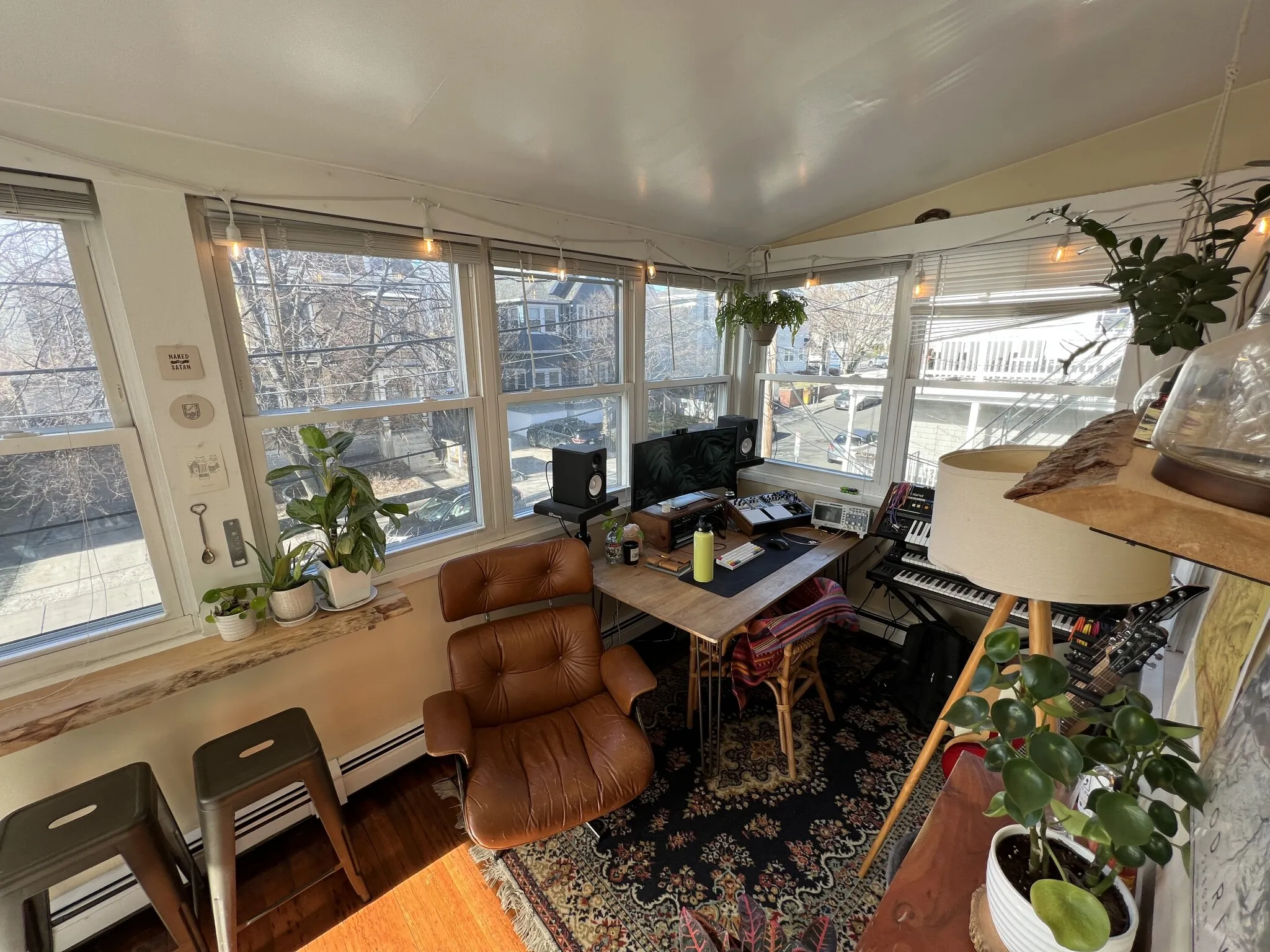 1 bed, 1 bath apartment for rent at 12 Claremon St Unit 12#2, Teele Square — photo 22 of 31