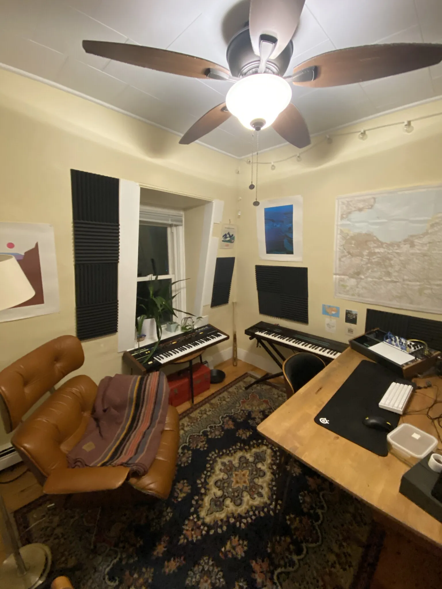 1.5 bed, 1 bath apartment for rent at 12 Claremon St Unit 3, Teele Square — photo 13 of 27