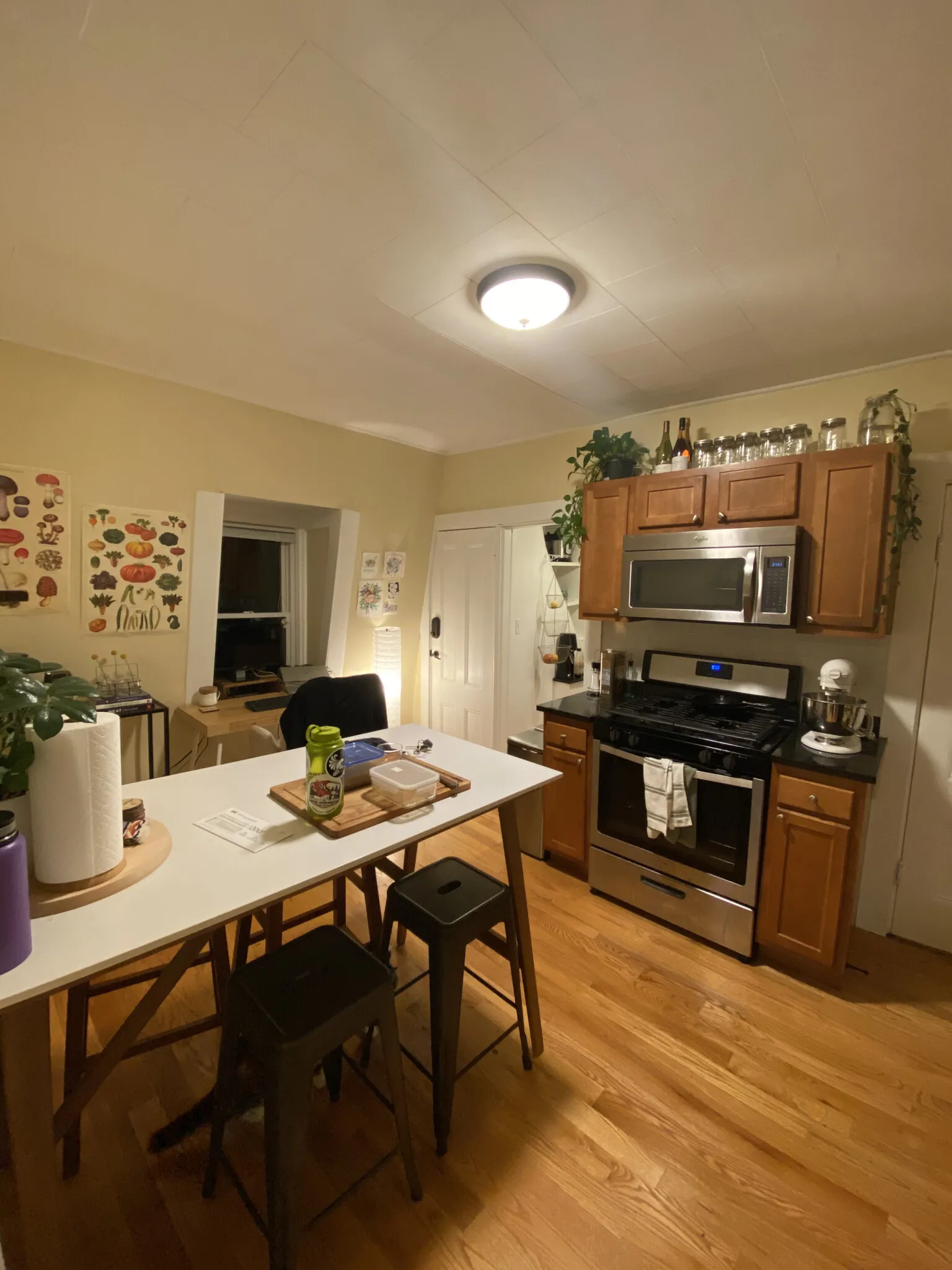 1.5 bed, 1 bath apartment for rent at 12 Claremon St Unit 3, Teele Square — photo 17 of 27