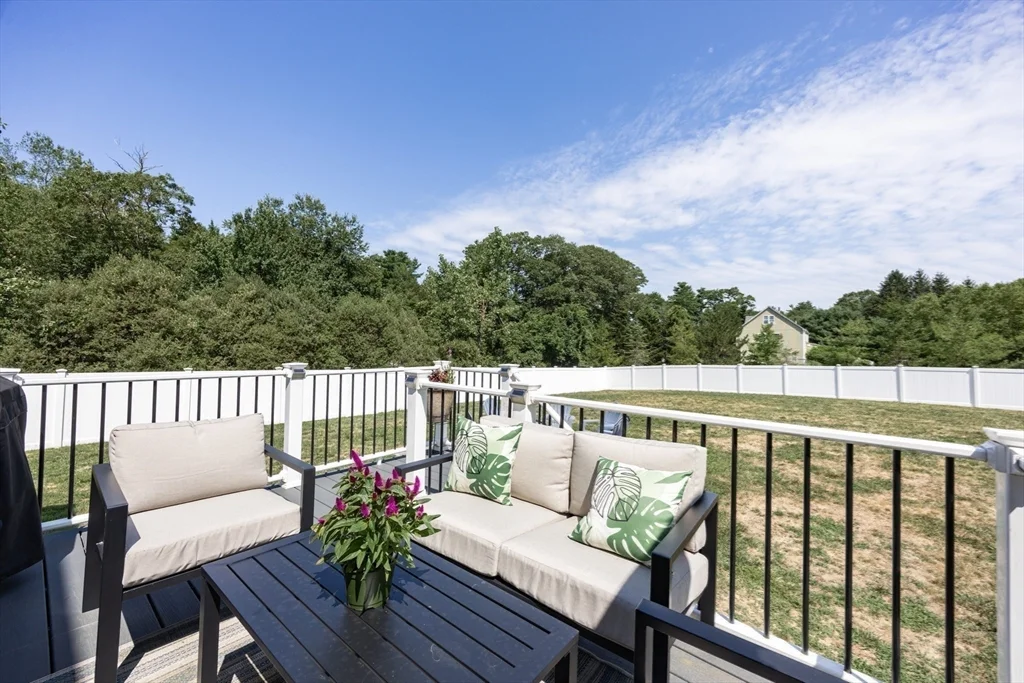 4 bed, 2 bath apartment for rent at 12 Cody Ln, Raynham — photo 31 of 33