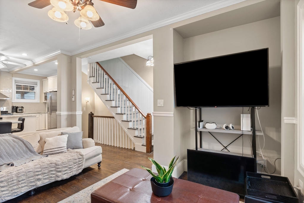 4 bed, 2 bath apartment for rent at 12 Colebrook St Unit SF, South Boston — photo 6 of 32