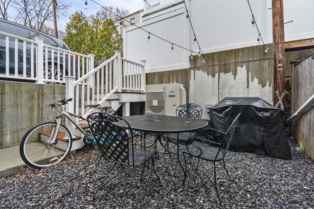 4 bed, 2 bath apartment for rent at 12 Colebrook St Unit SF, South Boston — photo 25 of 32