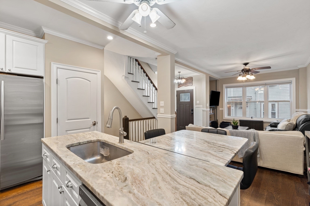 4 bed, 2 bath apartment for rent at 12 Colebrook St Unit -, South Boston — photo 4 of 32
