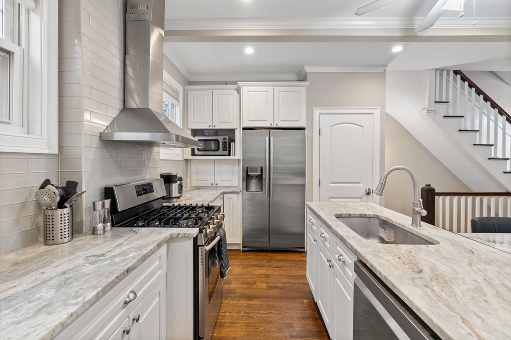 4 bed, 2 bath apartment for rent at 12 Colebrook St Unit -, South Boston