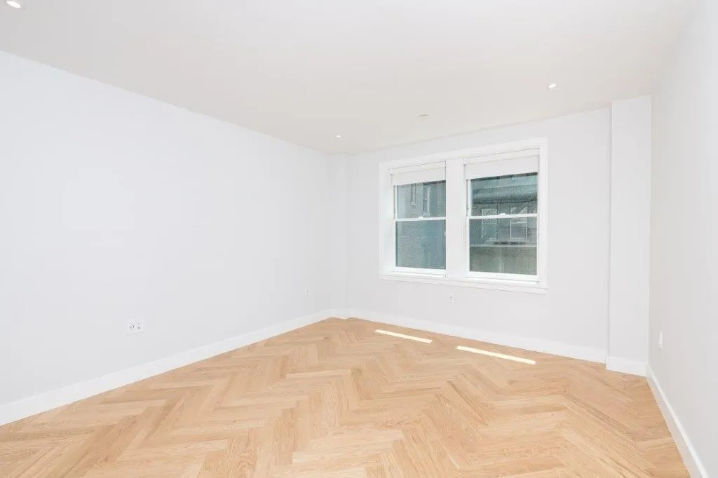 1 bed, 1 bath apartment for rent at 12 Commonwealth Ave Unit 302, Back Bay — photo 6 of 10