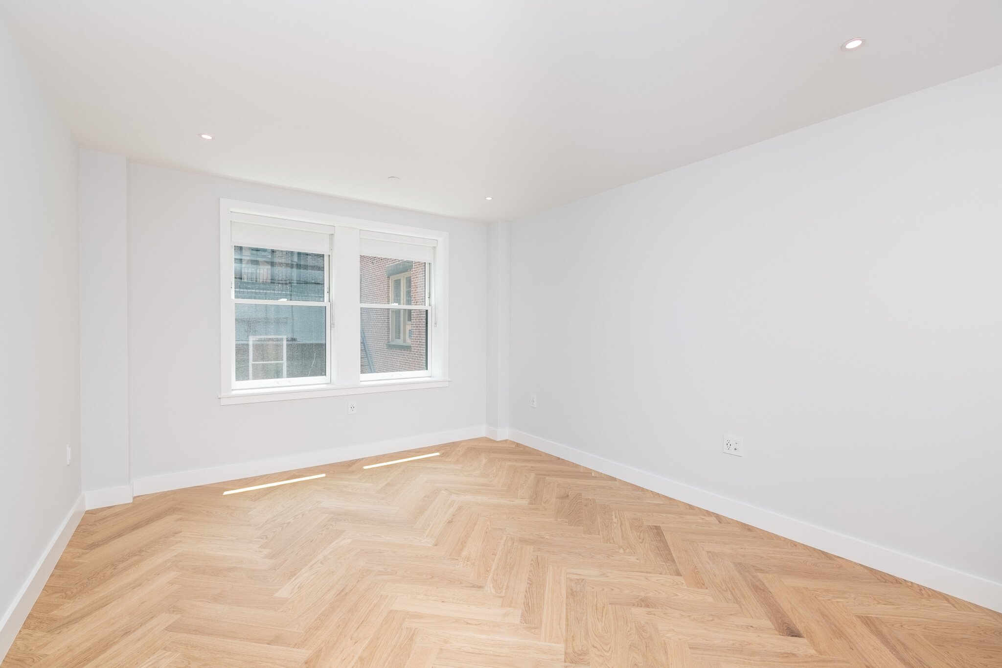 1 bed, 1 bath apartment for rent at 12 Commonwealth Ave Unit 305-CF, Back Bay — photo 1 of 20