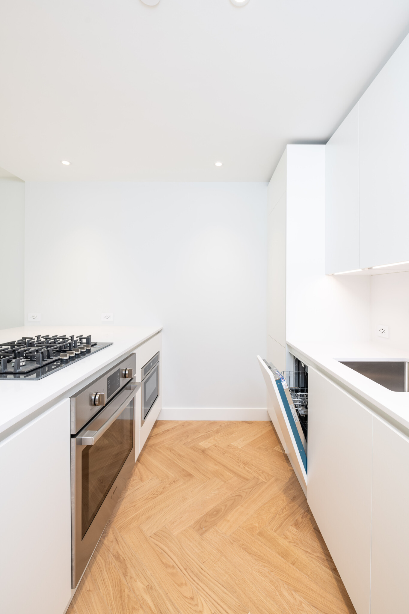 1 bed, 1 bath apartment for rent at 12 Commonwealth Ave Unit 405, Back Bay — photo 3 of 10