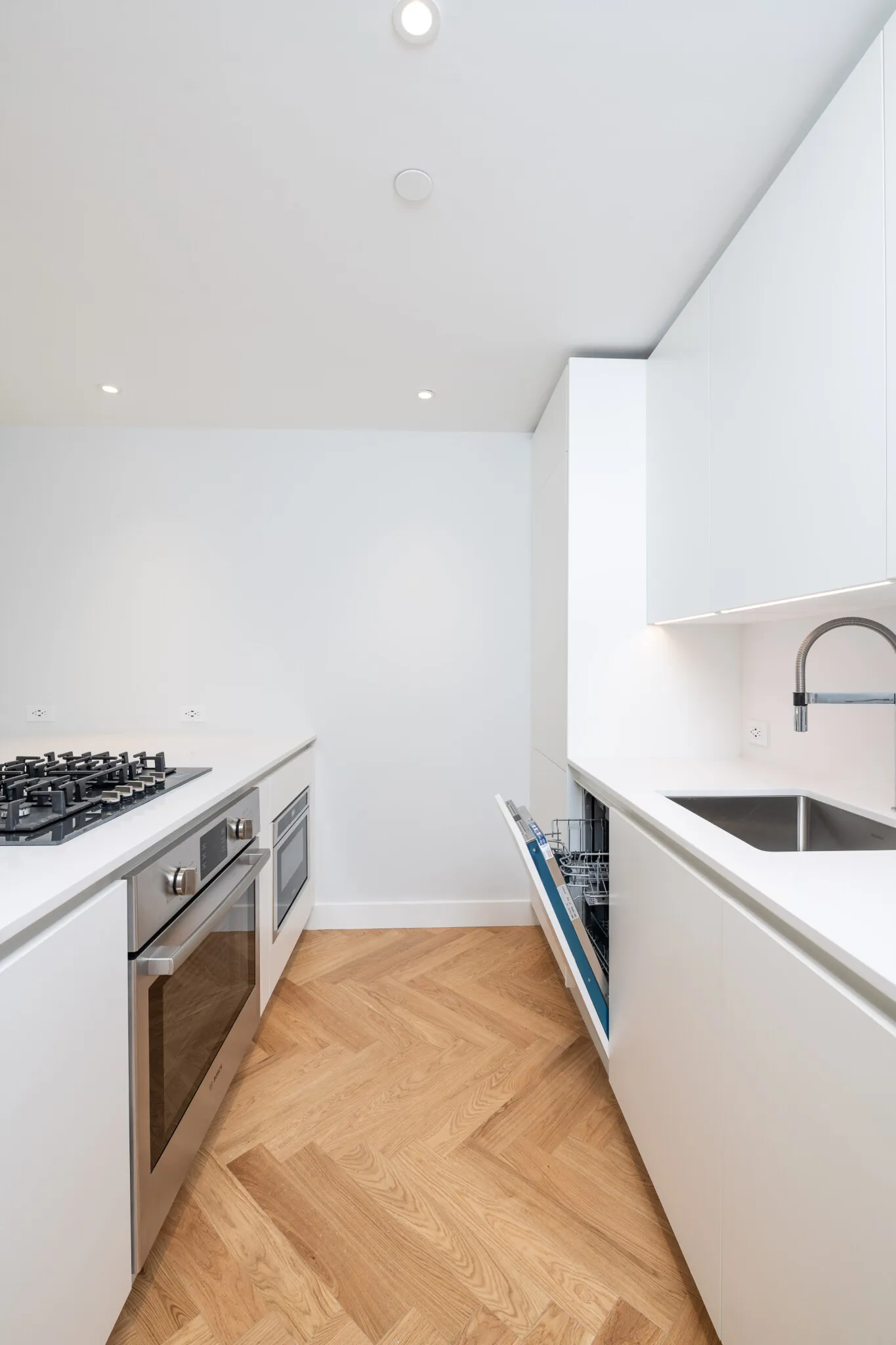 1 bed, 1 bath apartment for rent at 12 Commonwealth Ave Unit 505, Back Bay — photo 4 of 8