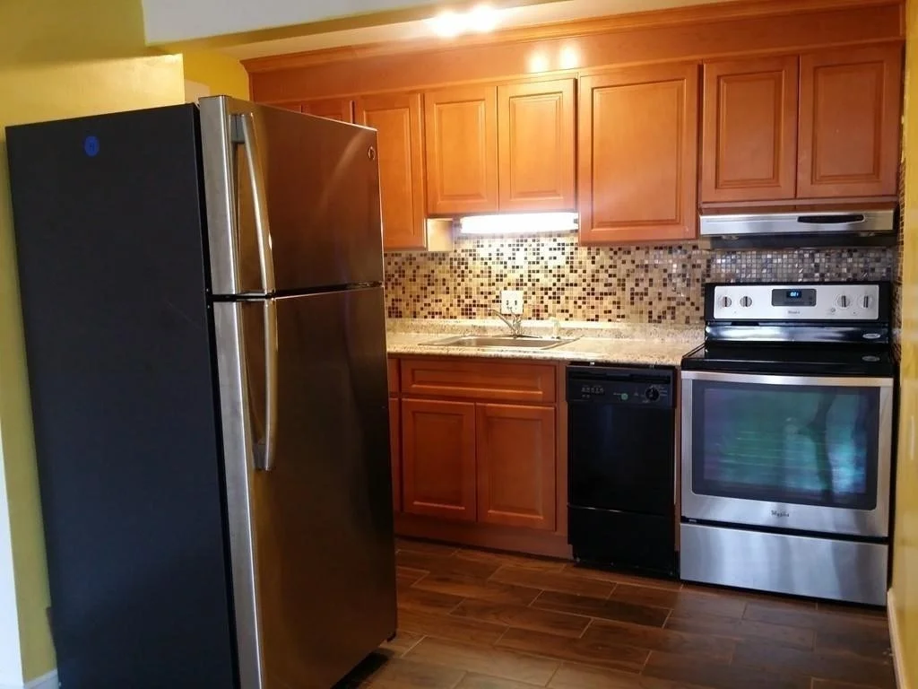 2 bed, 1 bath apartment for rent at 12 Commonwealth Ct Unit 15, Brighton — photo 3 of 12