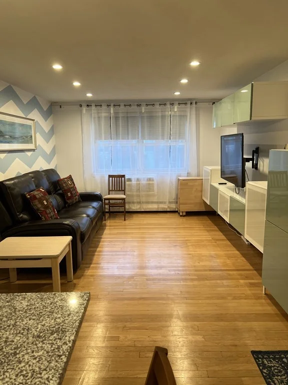 2 bed, 1 bath apartment for rent at 12 Commonwealth Ct Unit 6, Brighton — photo 4 of 17