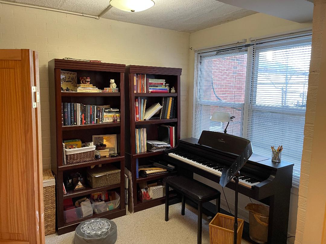 2 bed, 1 bath apartment for rent at 12 Commonwealth Ct Unit 7, Brighton — photo 6 of 10