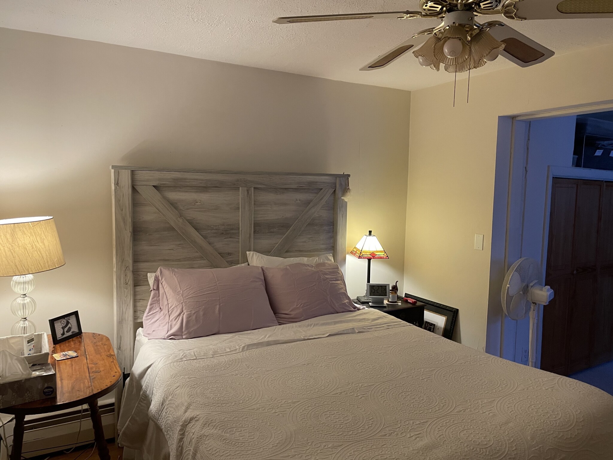 2 bed, 1 bath apartment for rent at 12 Commonwealth Ct Unit 7, Brighton — photo 4 of 10