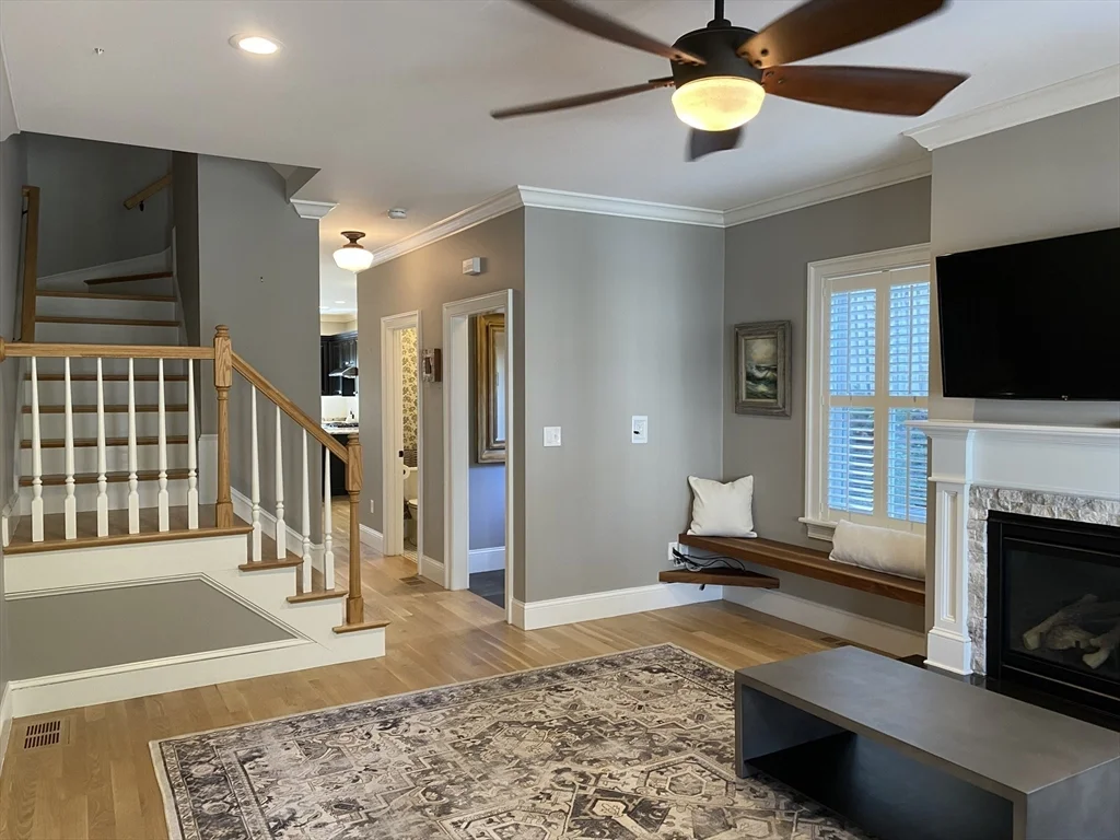 3 bed, 2 bath apartment for rent at 12 Conway St Unit 2, Roslindale — photo 6 of 25