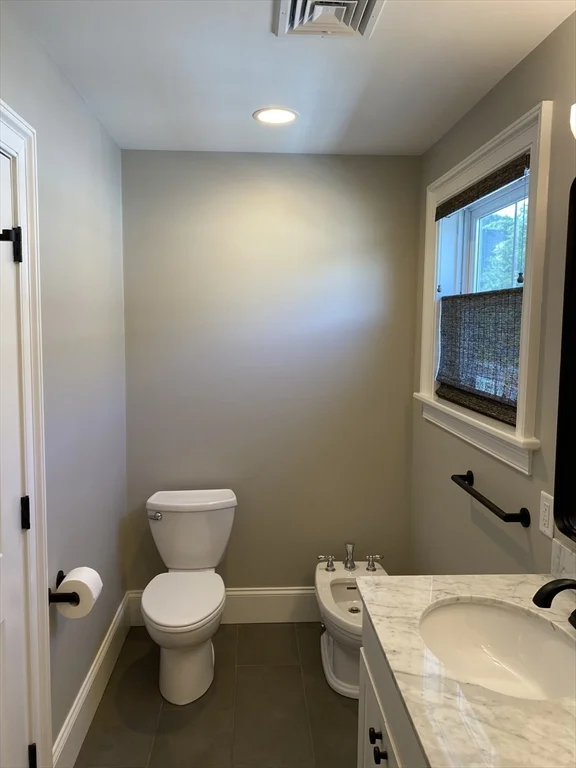 3 bed, 2 bath apartment for rent at 12 Conway St Unit 2, Roslindale — photo 22 of 25