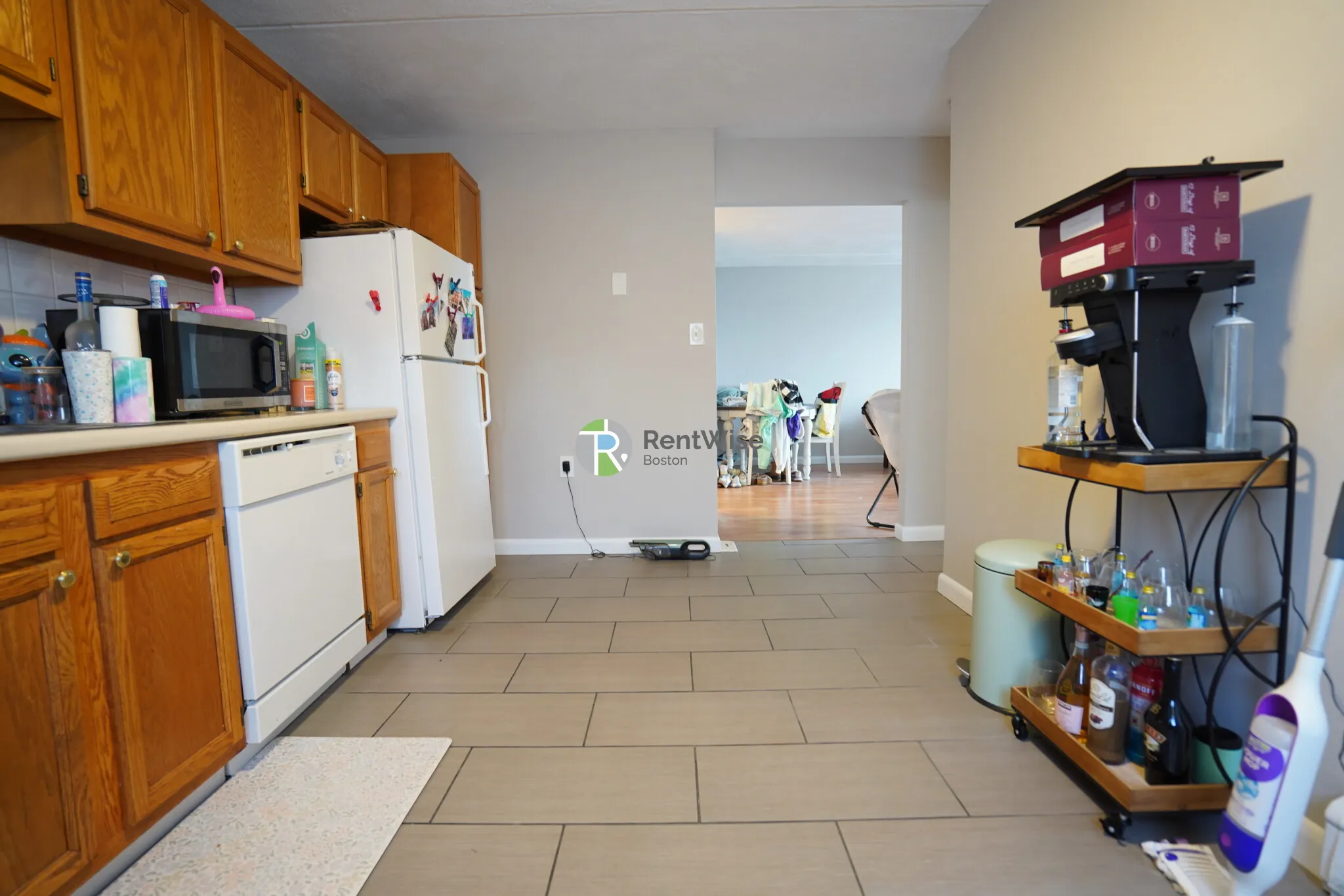 1 bed, 1 bath apartment for rent at 12 Cottage Ct Unit 11, Nonantum — photo 7 of 12