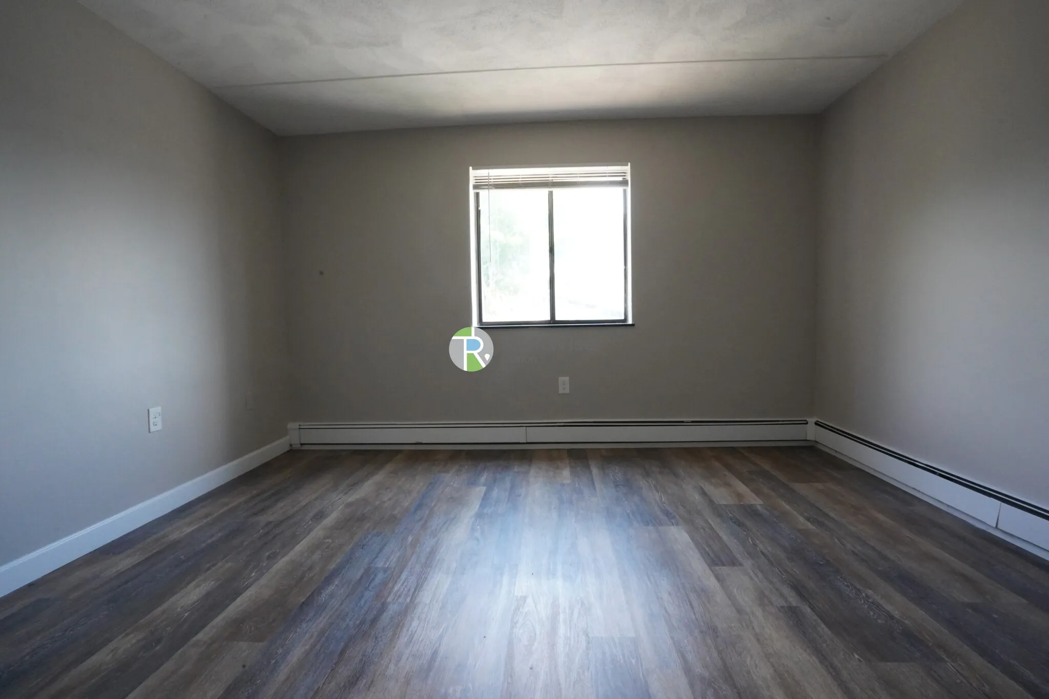 2 bed, 1 bath apartment for rent at 12 Cottage Ct Unit 5, Nonantum — photo 9 of 17