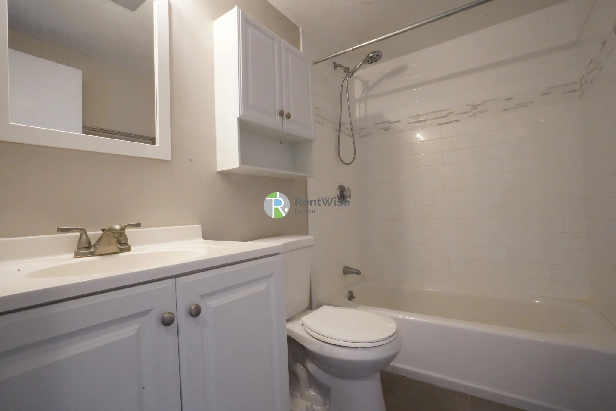 2 bed, 1 bath apartment for rent at 12 Cottage Ct Unit 5, Nonantum — photo 12 of 17