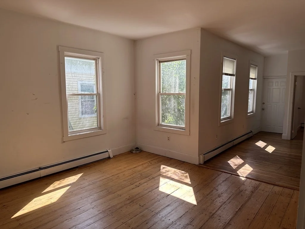 2 bed, 1 bath apartment for rent at 12 Creighton St Unit 1, Jamaica Plain — photo 3 of 18