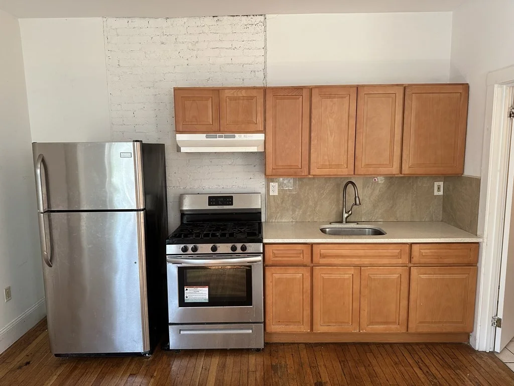 2 bed, 1 bath apartment for rent at 12 Creighton St Unit 1, Jamaica Plain — photo 2 of 18