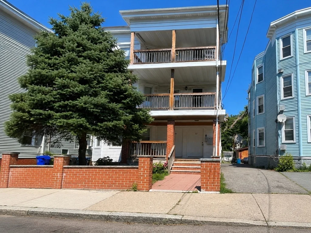 3 bed, 1 bath apartment for rent at 12 Crowell St Unit 2, Dorchester — photo 1 of 12