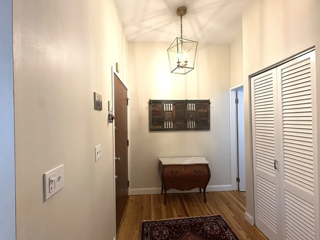 2 bed, 2 bath apartment for rent at 12 Cumberland St Unit 1, Back Bay — photo 10 of 30