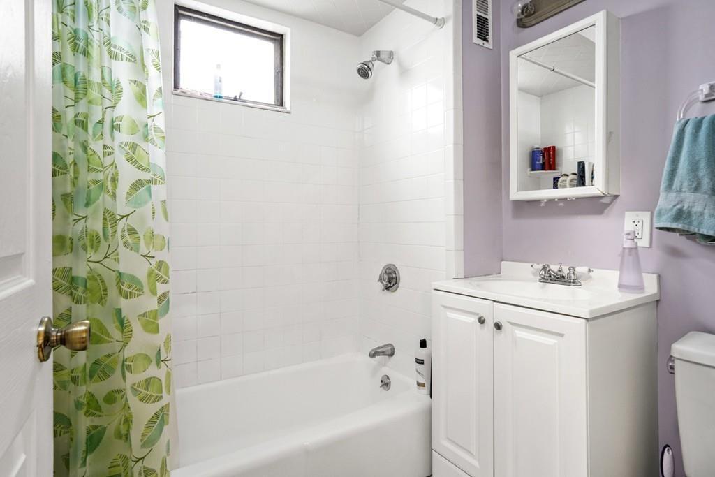 4 bed, 1.5 bath apartment for rent at 12 Cutter Ave Unit 1, Davis Square — photo 3 of 8