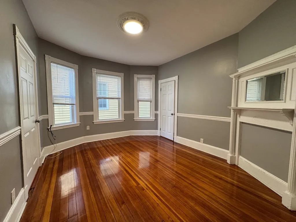 4 bed, 1 bath apartment for rent at 12 Dalrymple St Unit 2, Jamaica Plain — photo 8 of 21