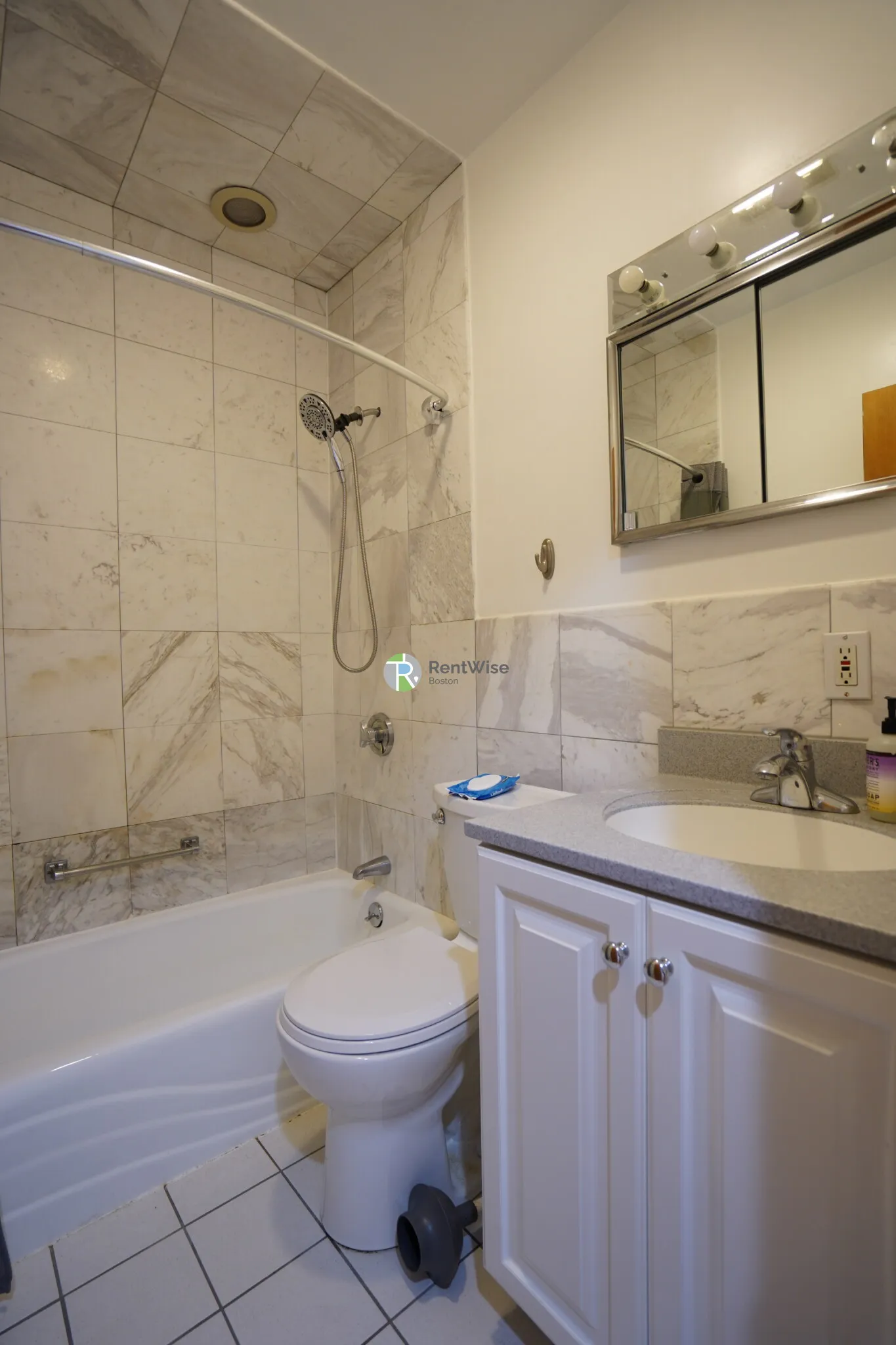 3 bed, 1.5 bath apartment for rent at 12 Dean Rd Unit 3A, Brookline — photo 18 of 31