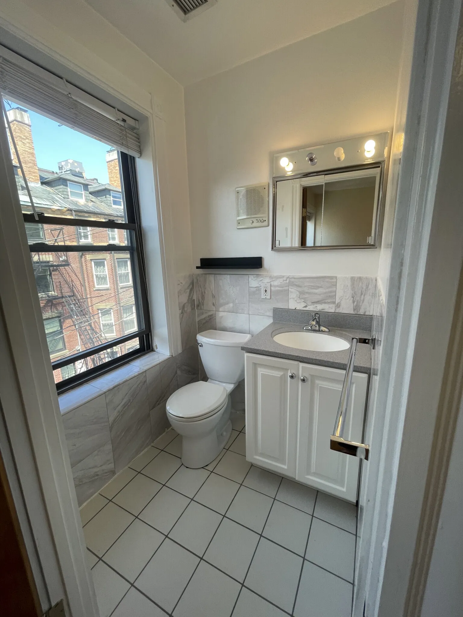 3 bed, 1.5 bath apartment for rent at 12 Dean Rd Unit 3A, Brookline — photo 24 of 31
