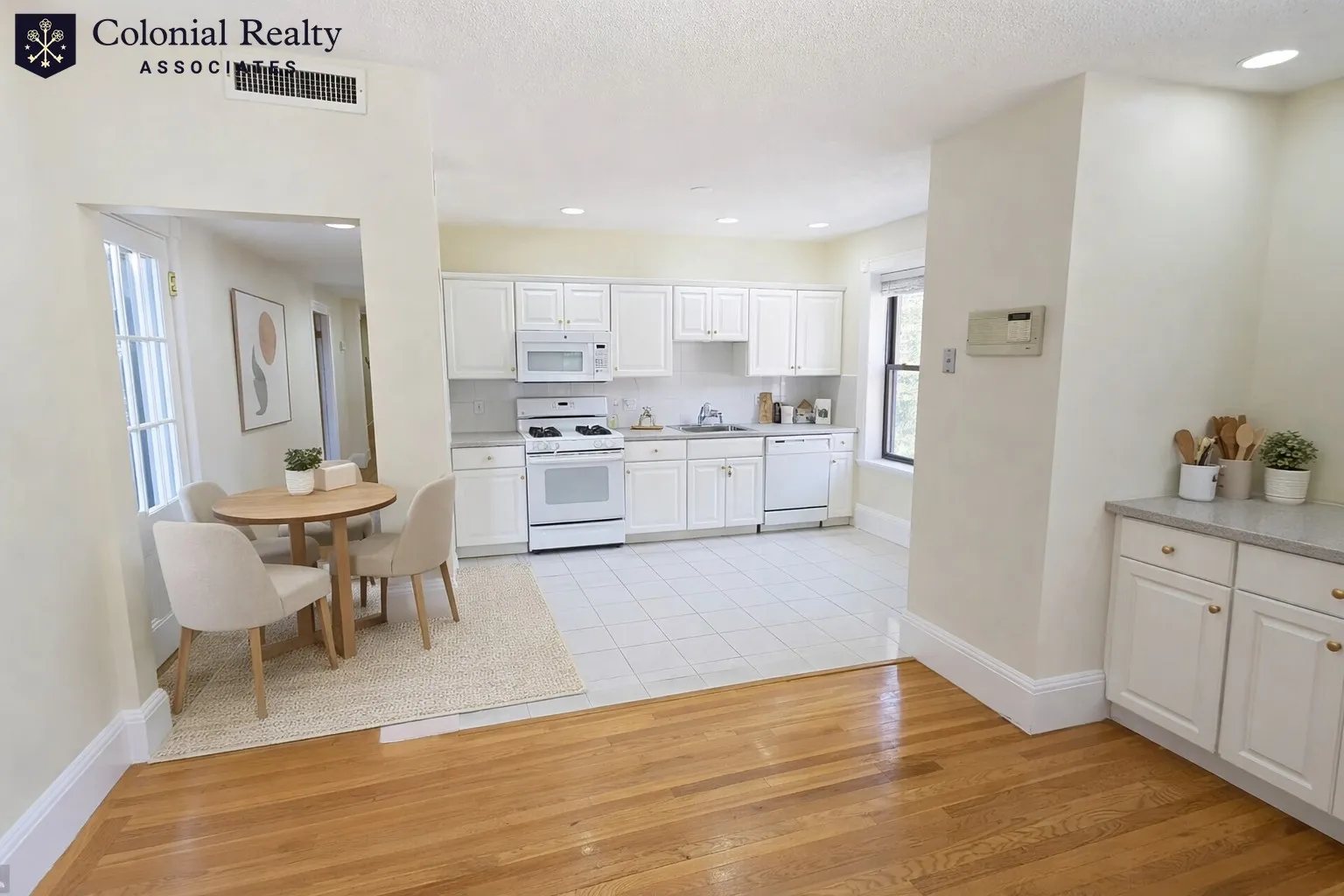3 bed, 1.5 bath apartment for rent at 12 Dean Rd Unit A3, Brookline — photo 8 of 14