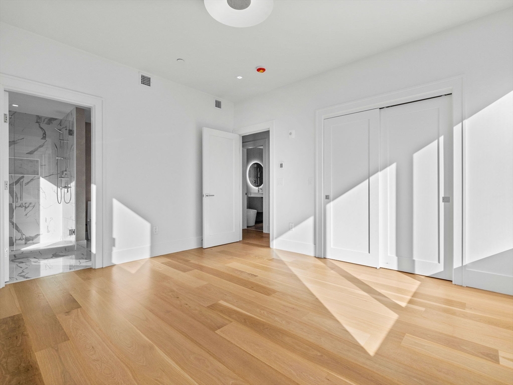 2 bed, 2 bath apartment for rent at 12 Deer St Unit 3, Dorchester — photo 16 of 30
