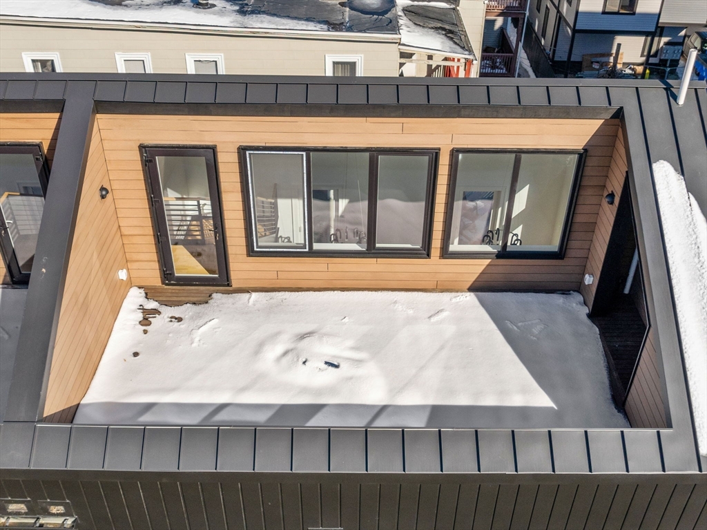 2 bed, 2 bath apartment for rent at 12 Deer St Unit 3, Dorchester — photo 25 of 30
