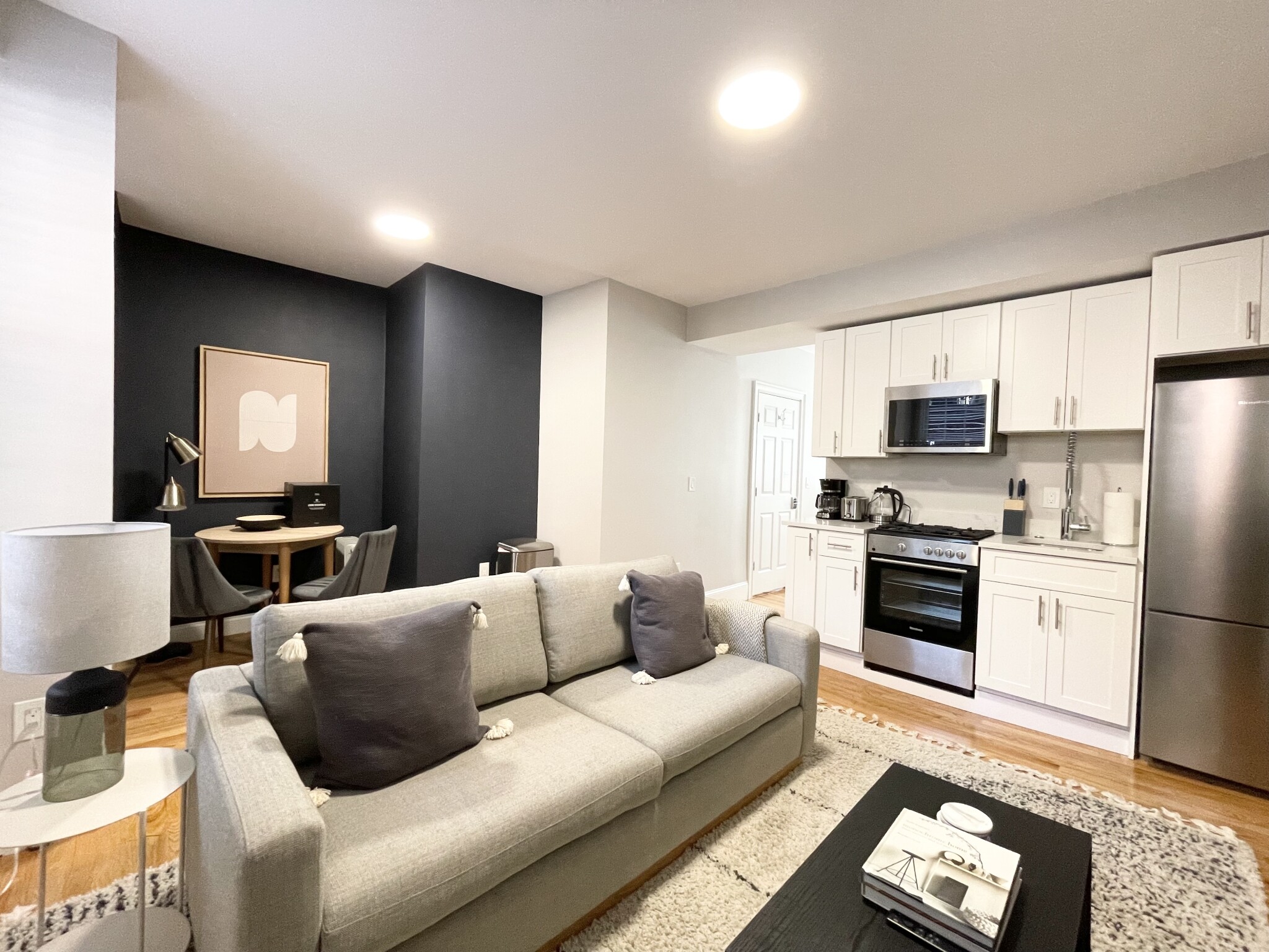 1 bed, 1 bath apartment for rent at 12 Derne St Unit 101, Beacon Hill