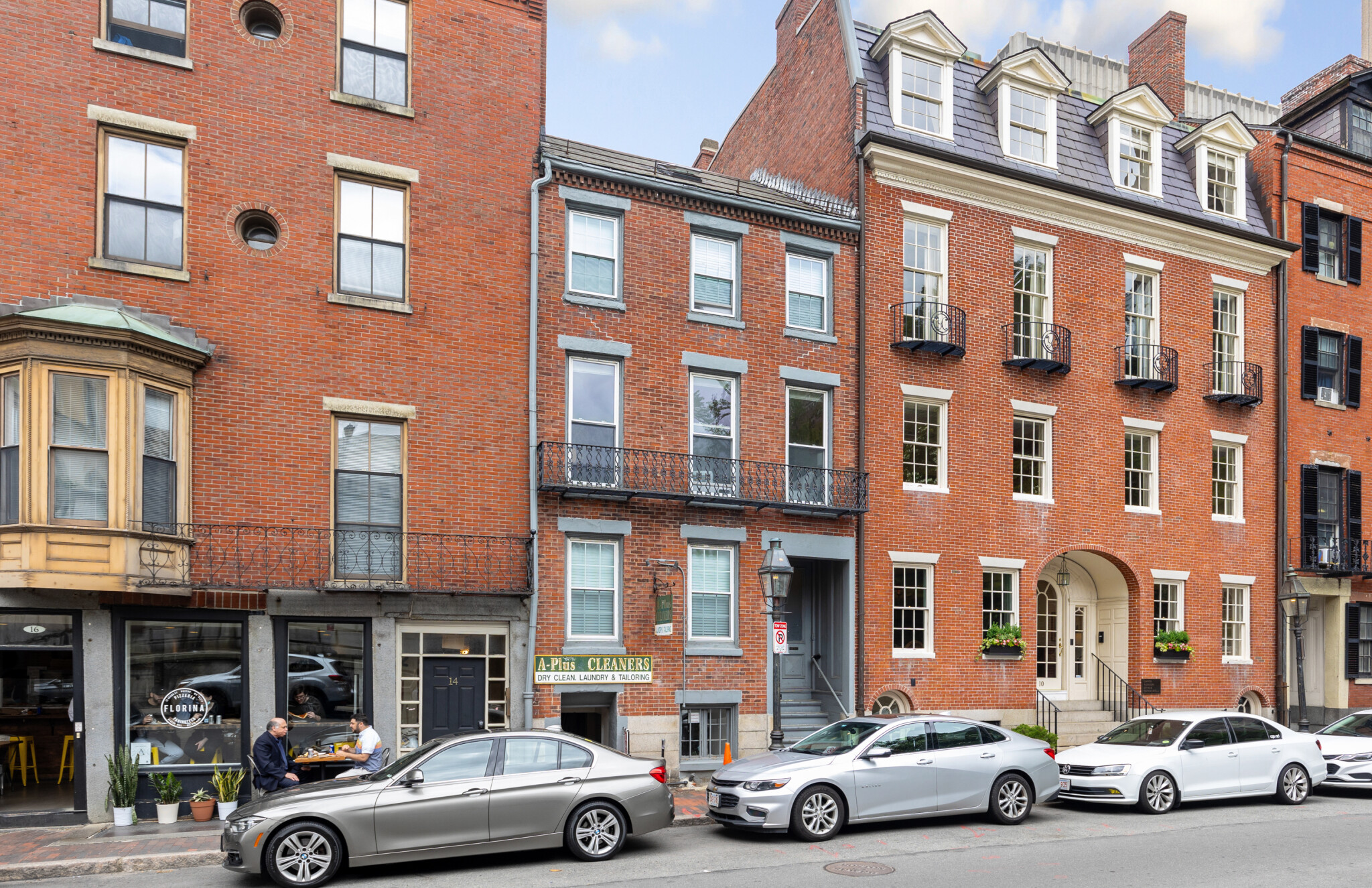 Studio bed, 1 bath apartment for rent at 12 Derne St Unit 301, Beacon Hill — photo 12 of 14