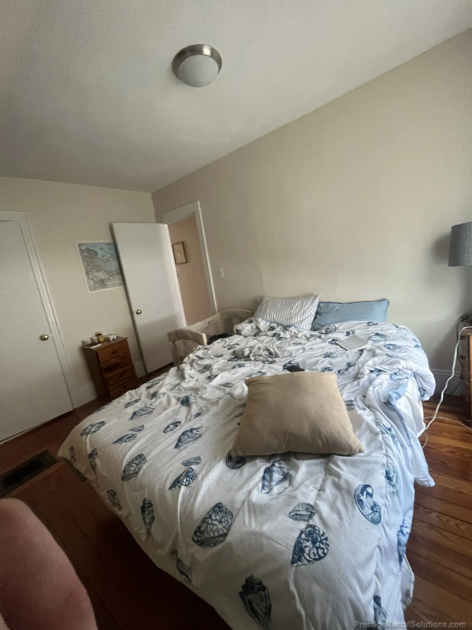 3 bed, 1 bath apartment for rent at 12 Donnybrook Rd Unit 2, Brighton — photo 2 of 22