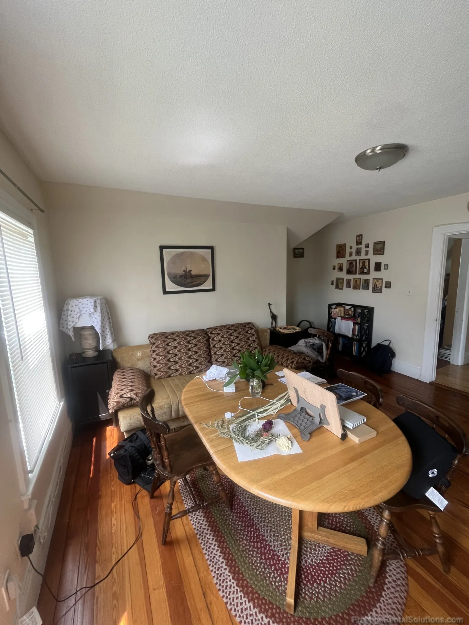 3 bed, 1 bath apartment for rent at 12 Donnybrook Rd Unit 2, Brighton — photo 12 of 22