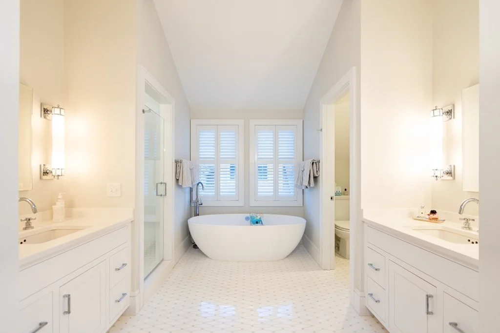 4 bed, 4+ bath apartment for rent at 12 East Lincoln Ave, Brant Point — photo 8 of 27