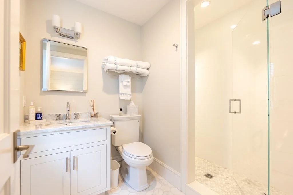 4 bed, 4+ bath apartment for rent at 12 East Lincoln Ave, Brant Point — photo 12 of 27