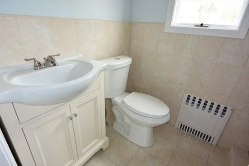 3 bed, 2 bath apartment for rent at 12 Eaton St, Revere — photo 9 of 16