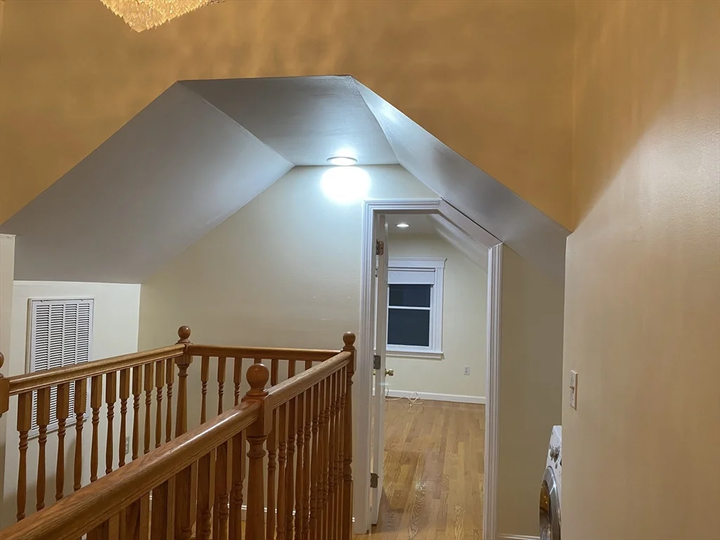 4 bed, 2 bath apartment for rent at 12 Eliot Crescent Unit 2, Brookline — photo 13 of 18