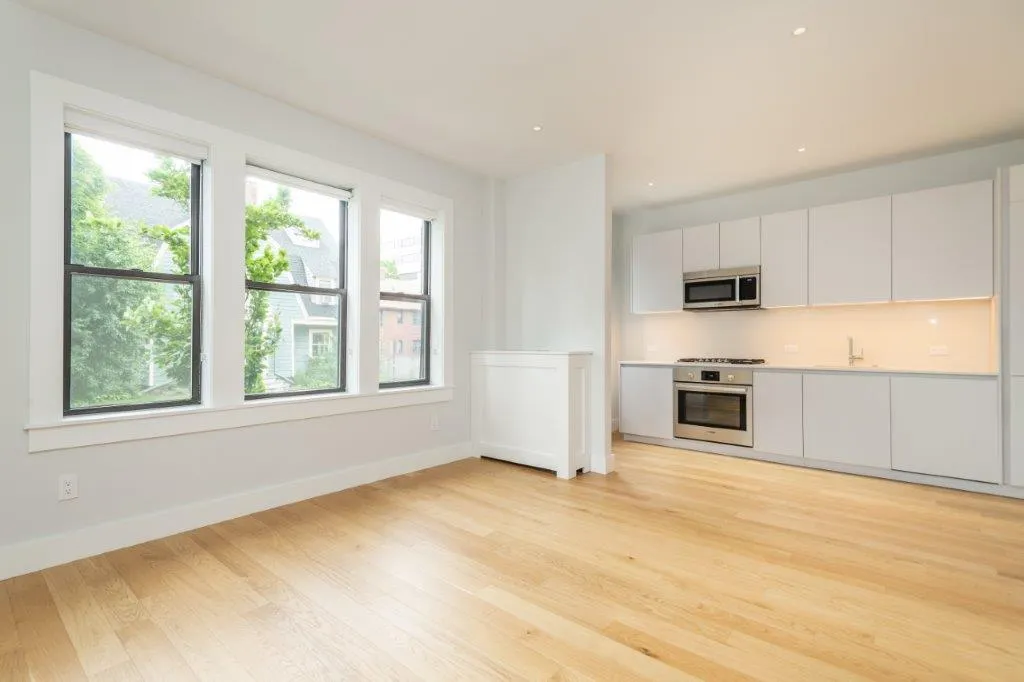2 bed, 1 bath apartment for rent at 12 Elko St Unit 02, Brighton — photo 10 of 18
