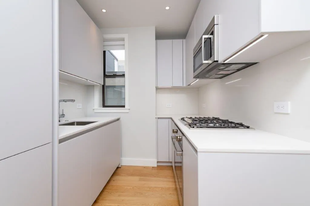 1.5 bed, 1 bath apartment for rent at 12 Elko St Unit 11, Brighton — photo 2 of 16