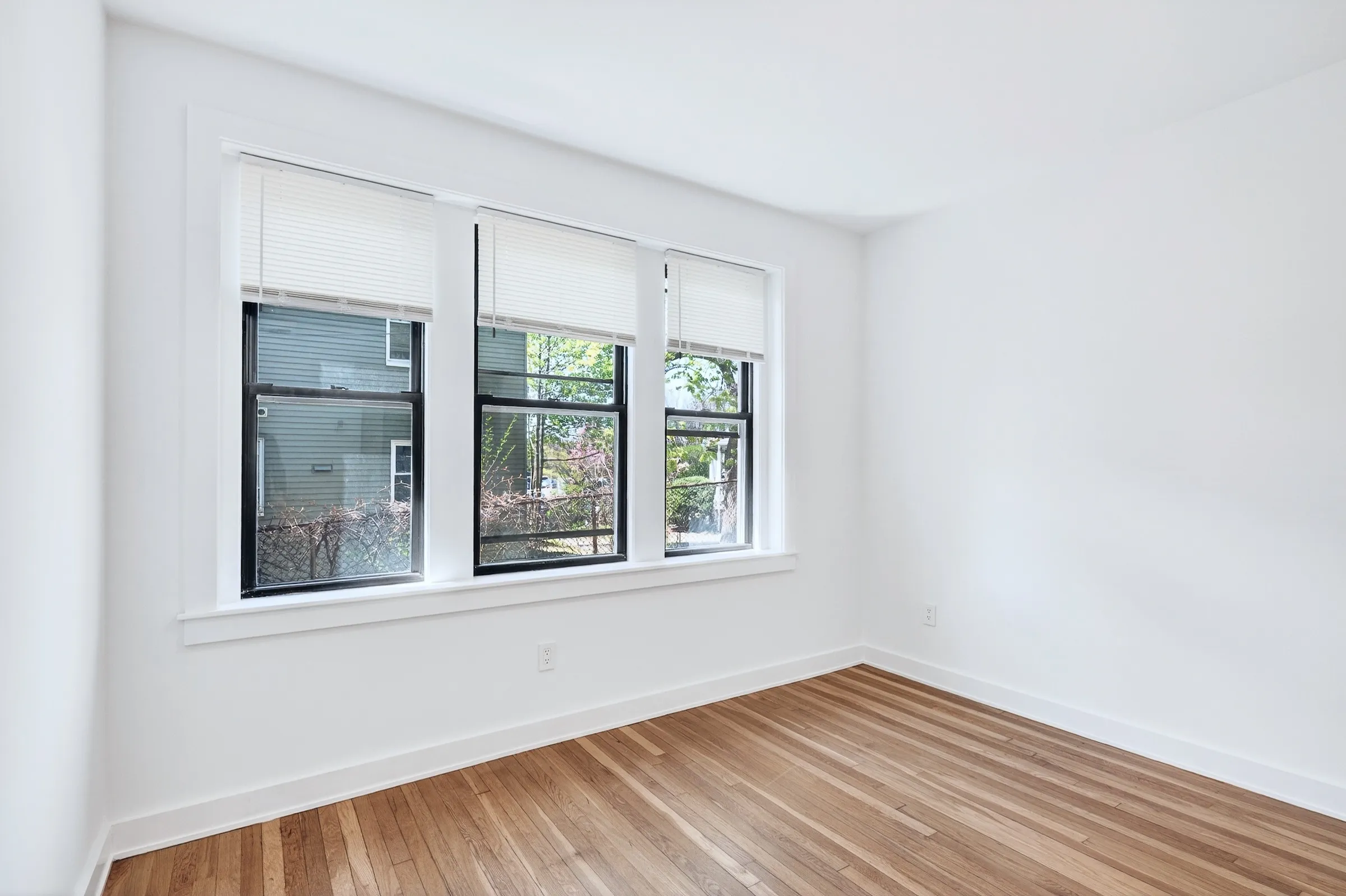 1.5 bed, 1 bath apartment for rent at 12 Elko St Unit 3, Brighton — photo 3 of 11