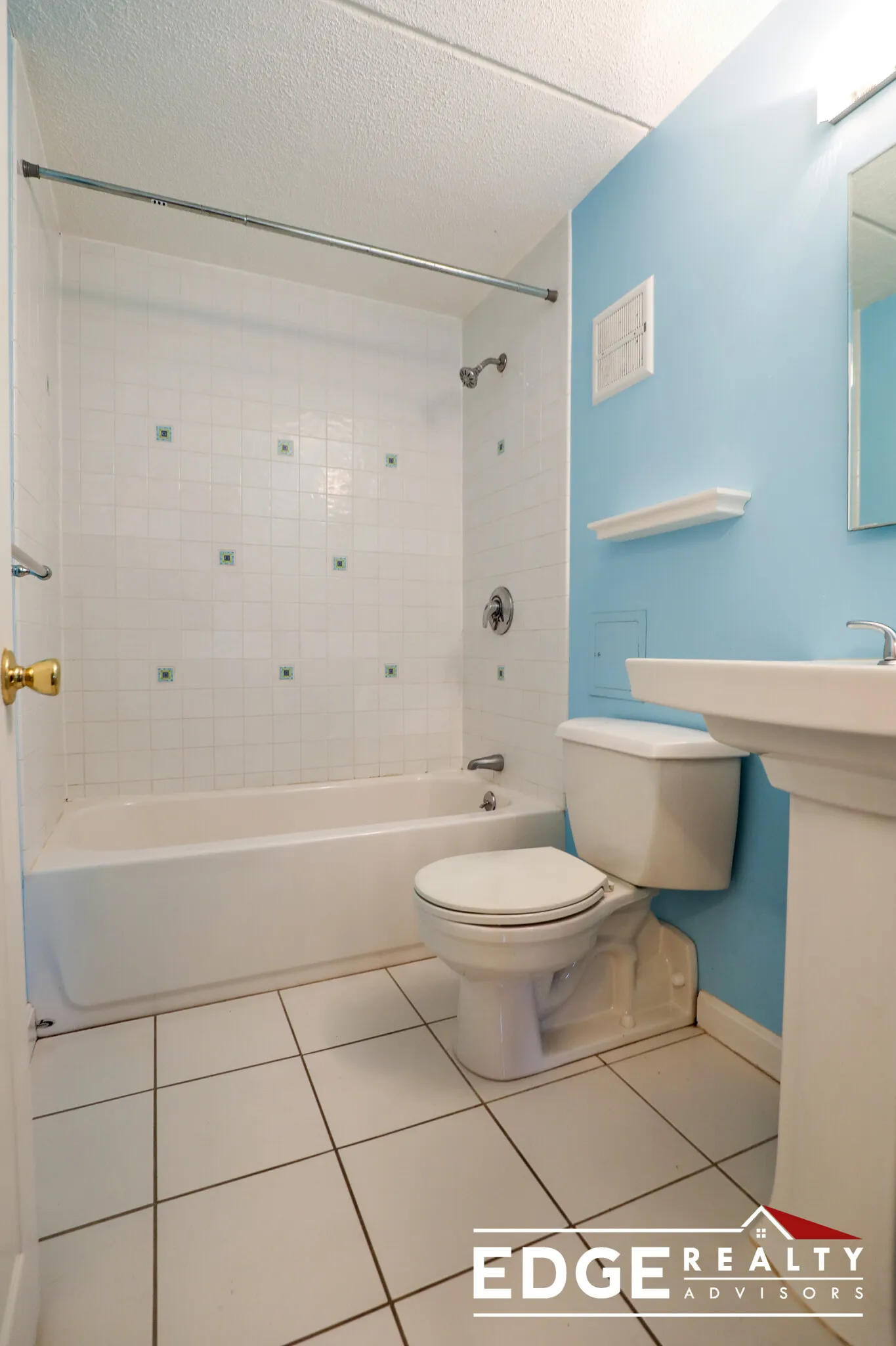 2 bed, 2 bath apartment for rent at 12 Ellery Sq Unit 501, Mid-Cambridge — photo 7 of 11