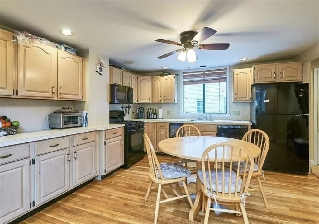 4 bed, 2 bath apartment for rent at 12 Emmet St, South Boston — photo 2 of 12