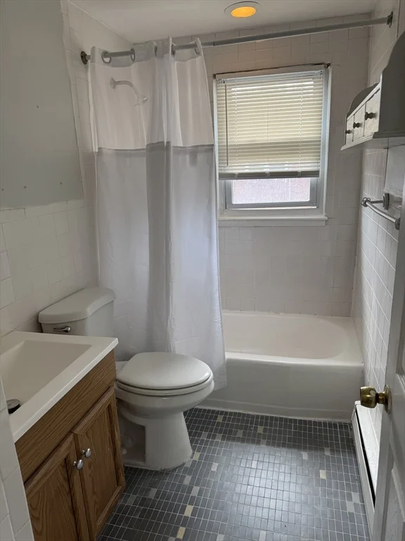 2 bed, 1 bath apartment for rent at 12 Essex St Unit 5, North Quincy — photo 9 of 10