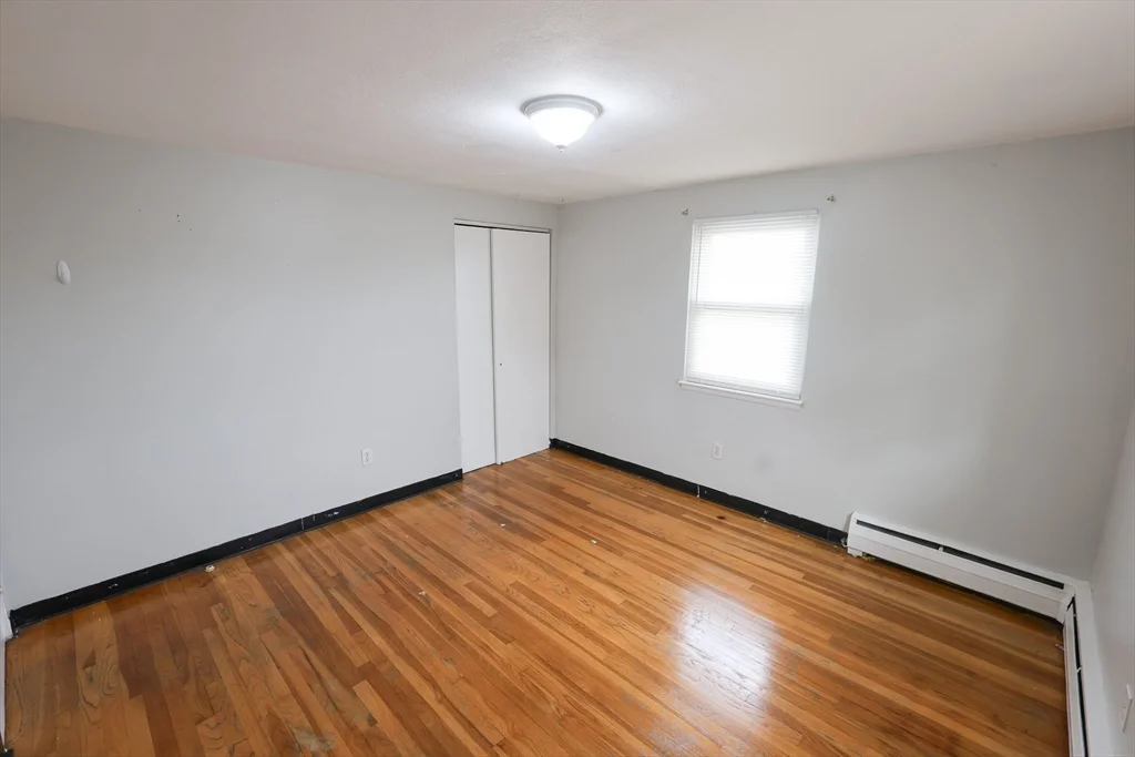 2 bed, 1 bath apartment for rent at 12 Essex St Unit 6, North Quincy — photo 6 of 9